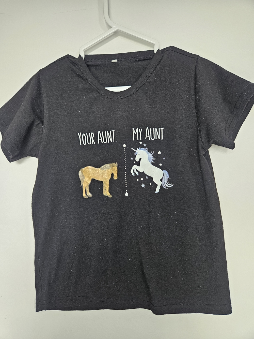 Aunt Unicorn Horse Toddler Graphic T-Shirt Black🩷 M